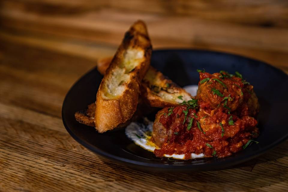 Burrata Meatball Marinara