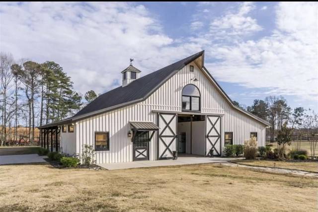 The barn
