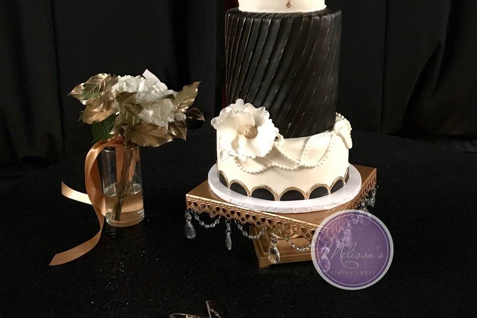 Black, White & Gold Fondant