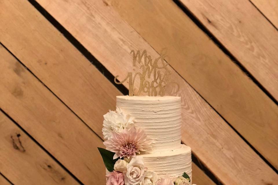 Buttercream with Fresh Flowers