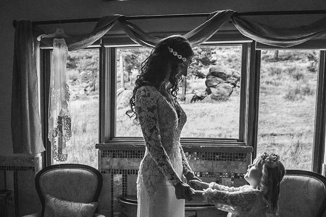 Estes Park Bridal Company