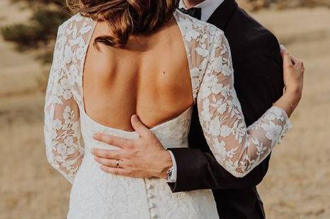 Https://www.hannahziegeler.com
