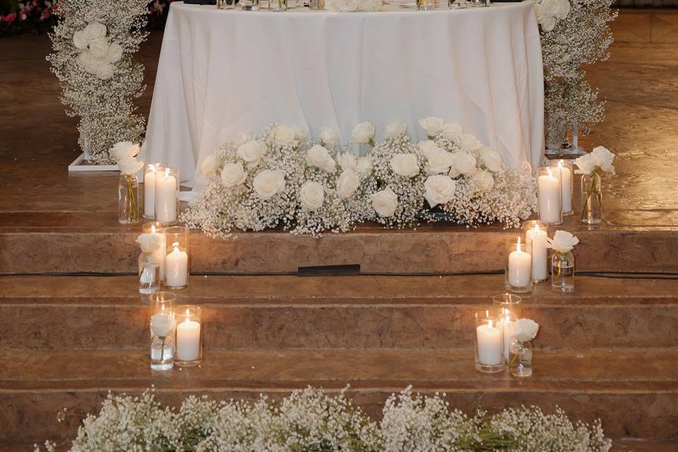 Sweetheart table