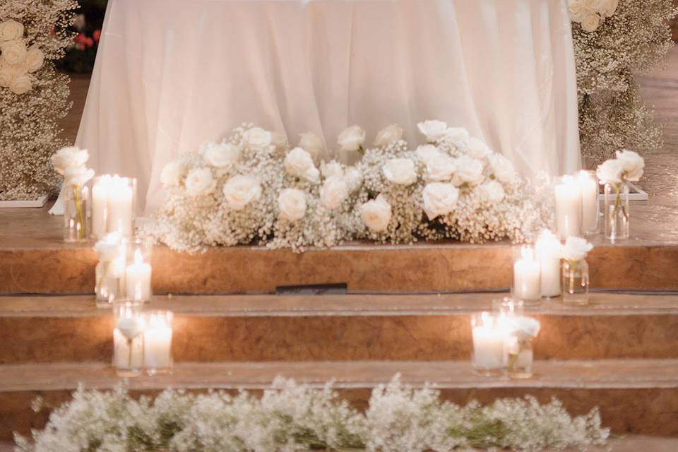 Sweetheart table