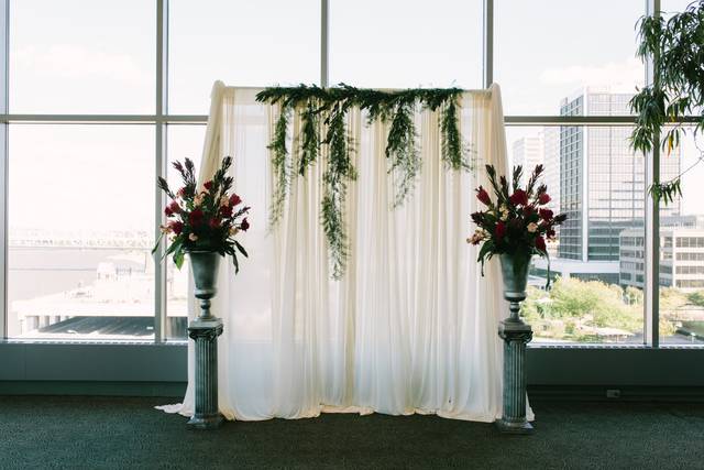 Downtown View Ceremony