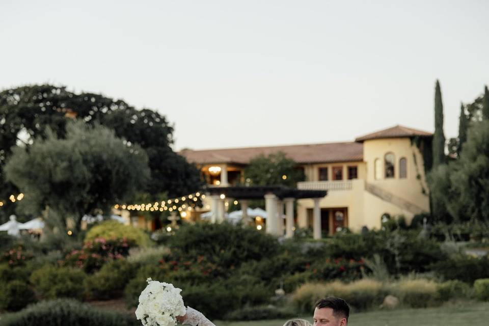 Elegant Wedding Photography in
