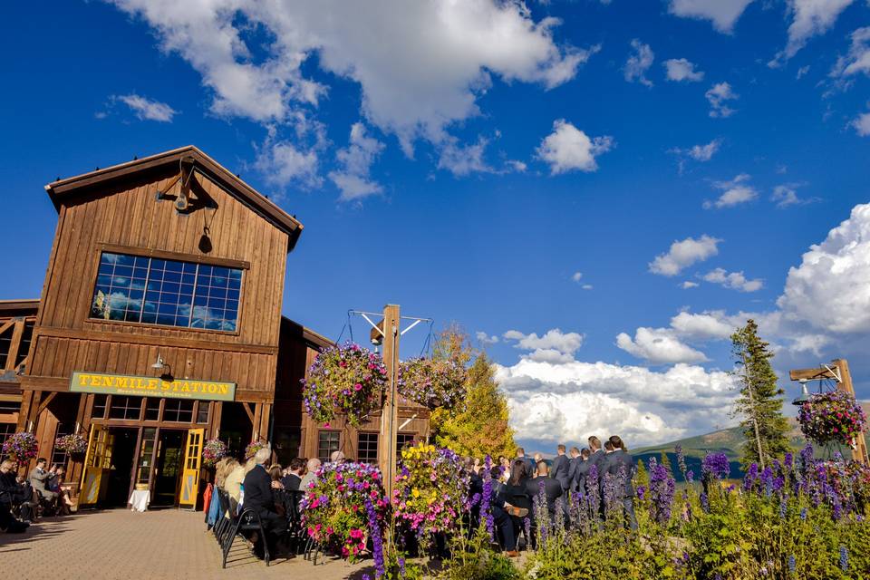 Blue skies at TenMile Station