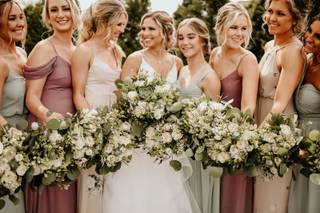 Su Casa Salon and Bridal Suite
