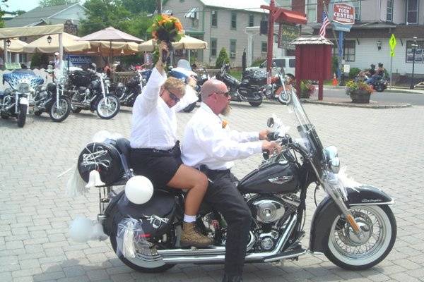 Harley Wedding during Bike Week in Gettysburg