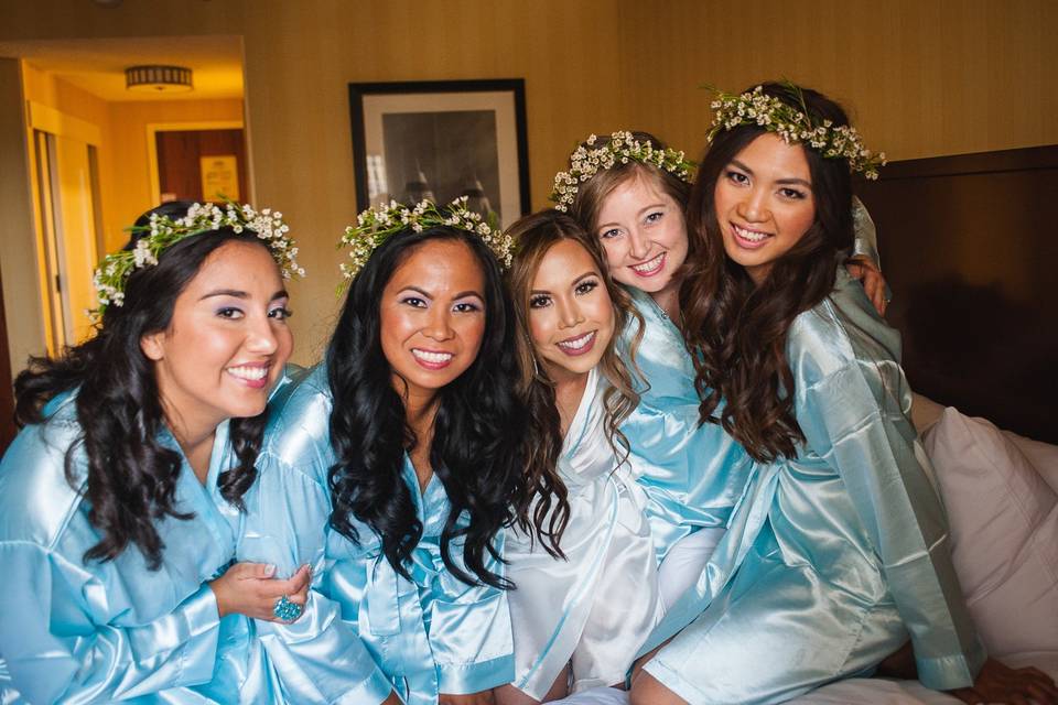 Bride & Bridesmaids HMU