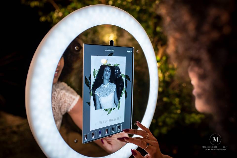 Mirror Me CT Photo Booths
