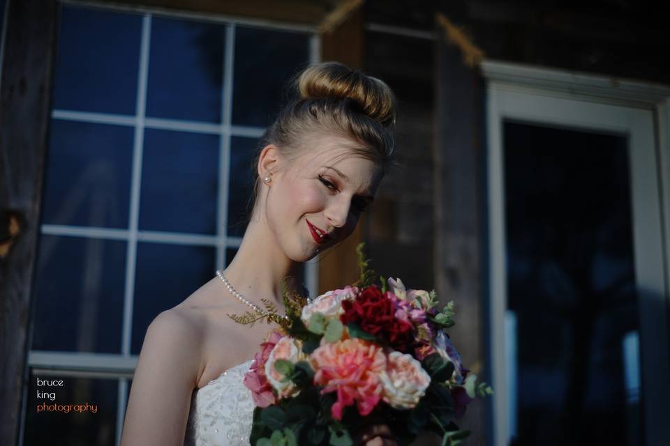 Bride with her bouquets