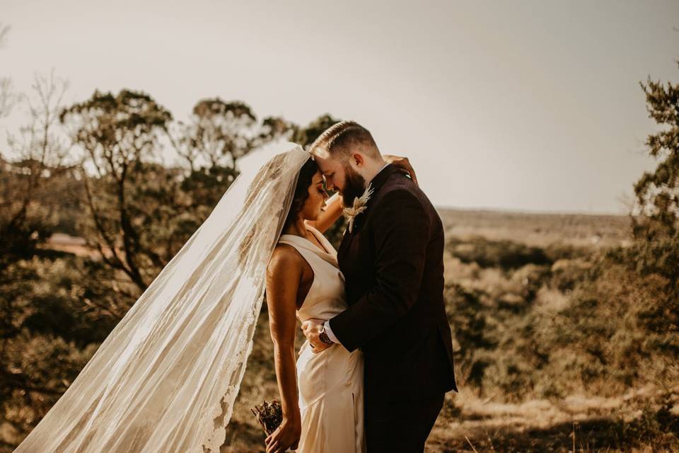 ALEXIS JULIA PHOTO