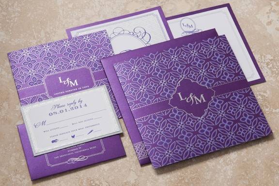 Purple invite set
