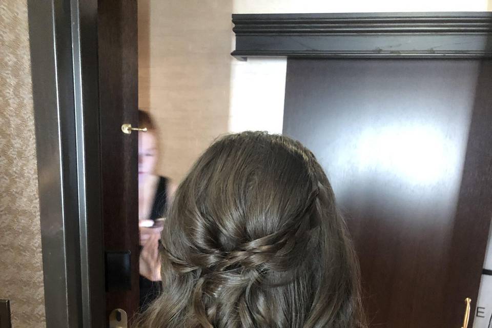 Bridesmaids hairstyle
