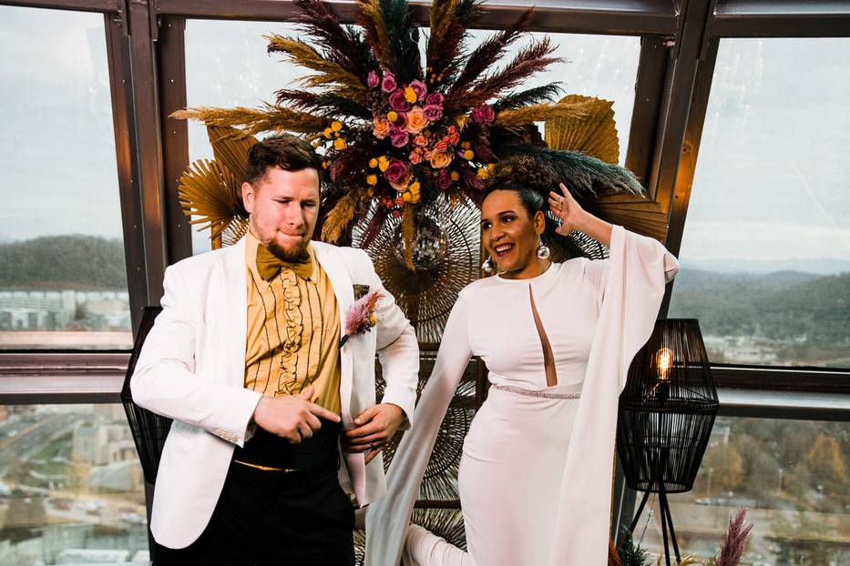 Bride and Groom, Sunsphere