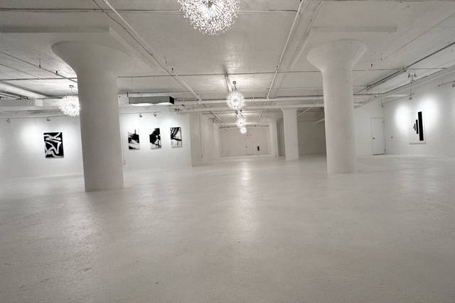 Open concept w chandeliers
