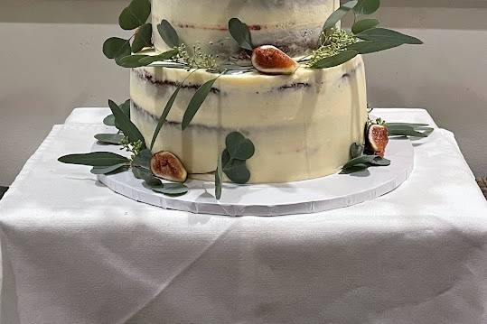 Groom's Cake with fresh figs