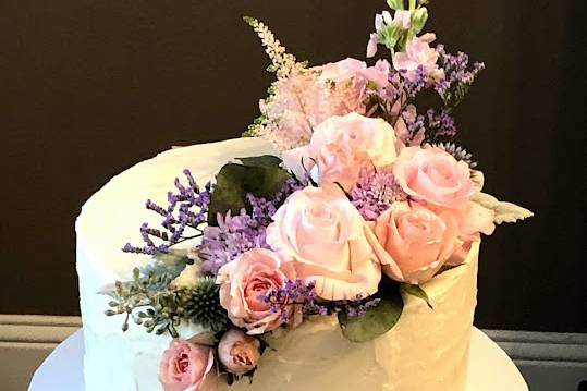 Pinks & purple floral cake