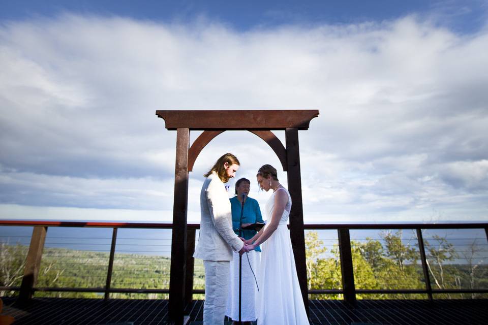 Jonathon and Elunia Mountian Chalet Wedding at Lutsen Mountains, Grand Marais Minnesota and North Shore weddings.