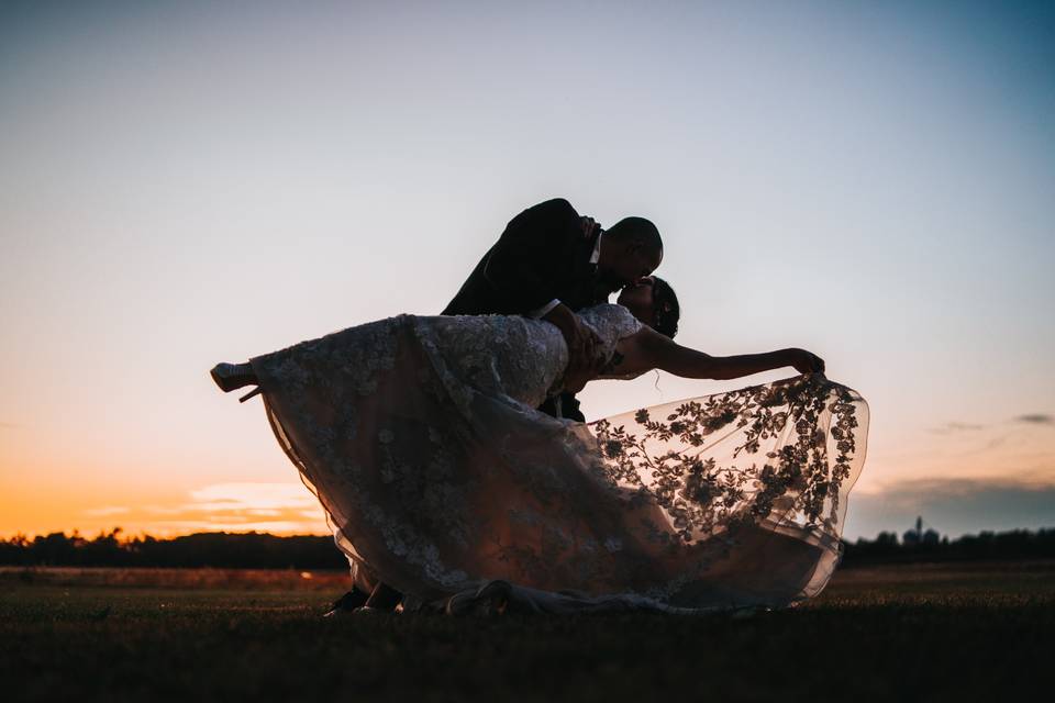 Dramatic sunset kiss