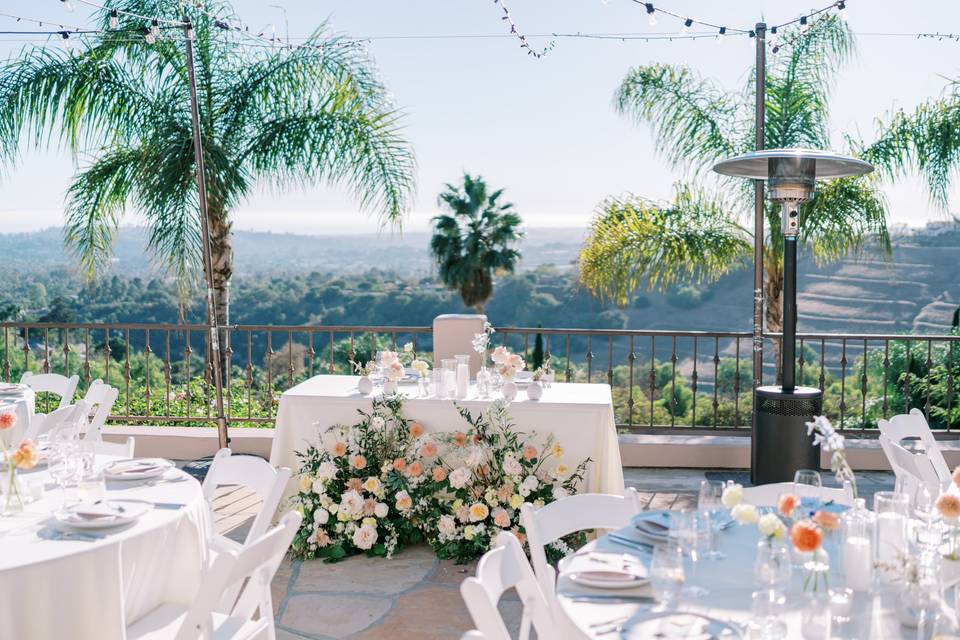 Sweetheart table