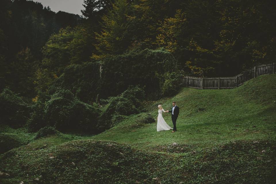 Wedding couple in nature