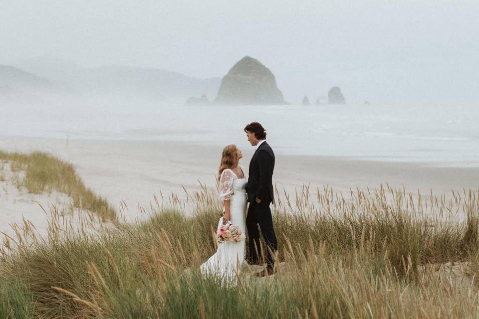 July Cannon Beach Wedding