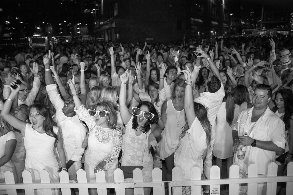 5th Annual All White party, featuring over 3,000 guests.