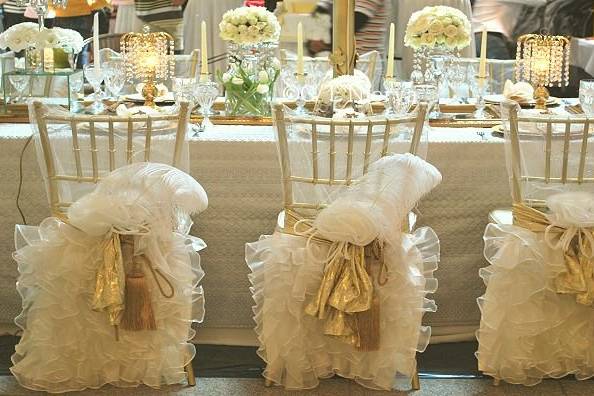 Head table setting