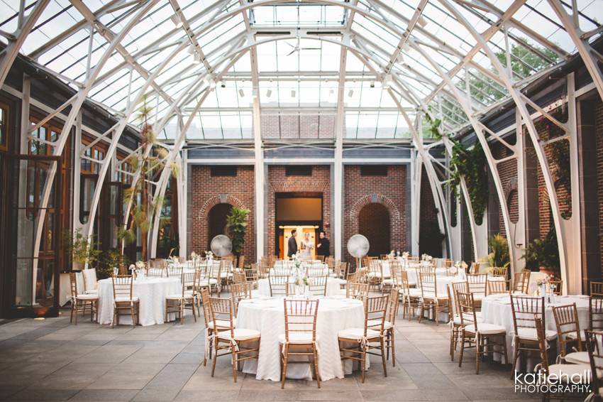 Reception hall | Photo: Katie Hall