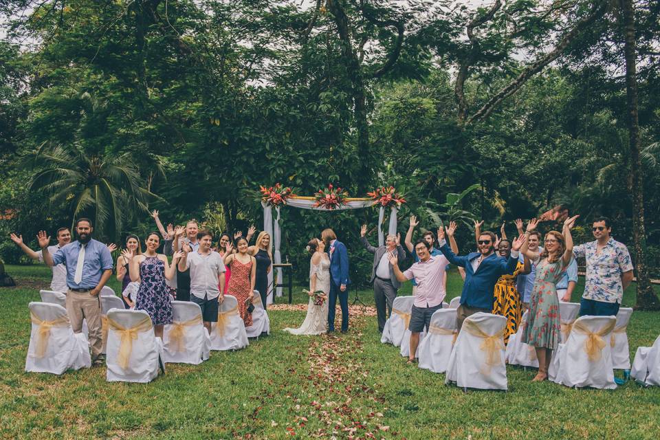 Garden wedding at DoceLunas