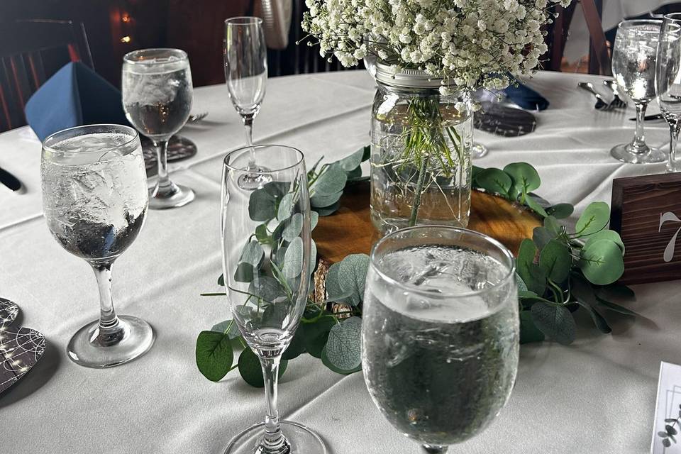 Elegant centerpiece