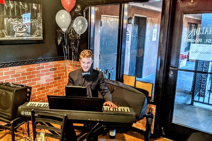 Piano Player