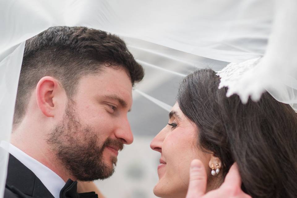 Tender Couple Moment, Chicago