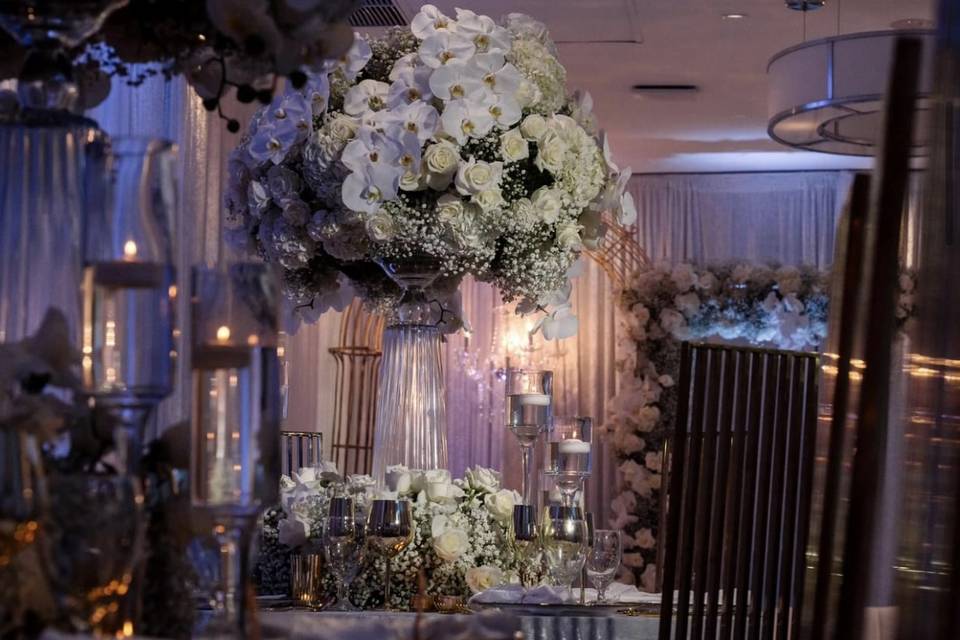 Tall centerpiece