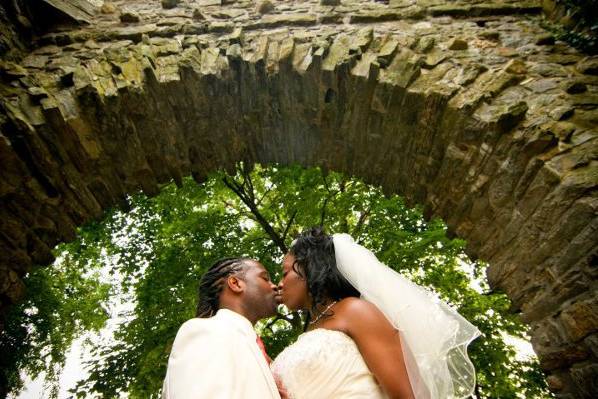 Kathleen & Russell WeddingMay 29, 2010New Rochelle, NYPhotography: Benny Ng Photography