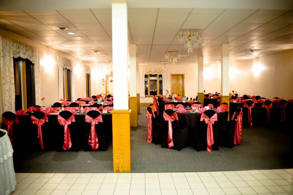 Black Spandex Chair Covers & Watermelon Satin Sashes