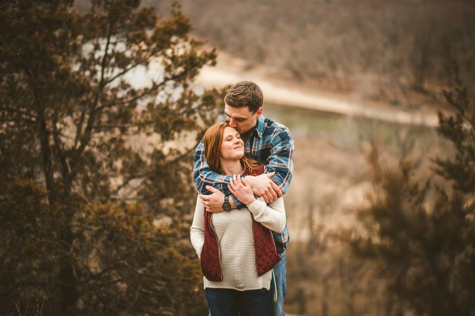 Couple embracing - Bryson Buehrer Photography