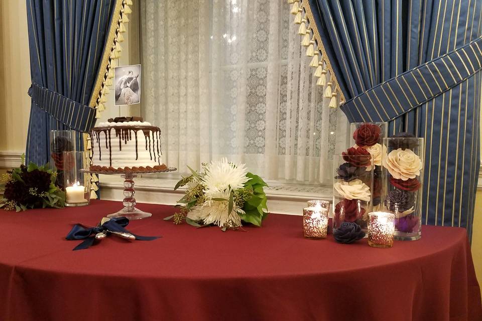 Cake table