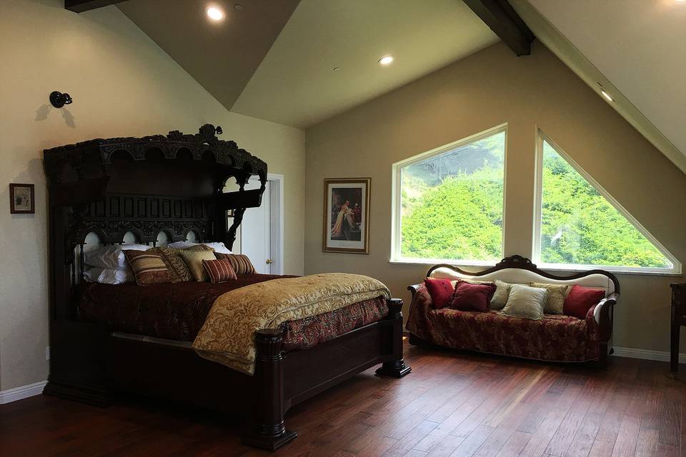 Luxurious bedrooms