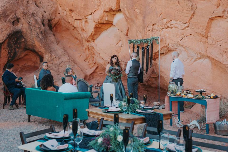 Las Vegas Desert Weddings
