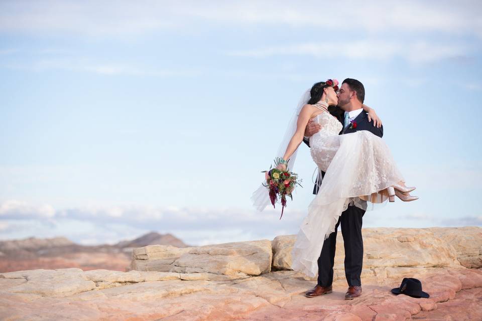 Cactus and Lace Weddings