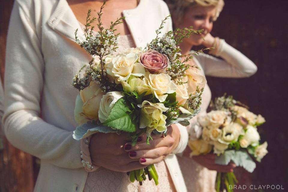 California Orchard Wedding at Riley's Farm | Floral Designs by Christa Rose