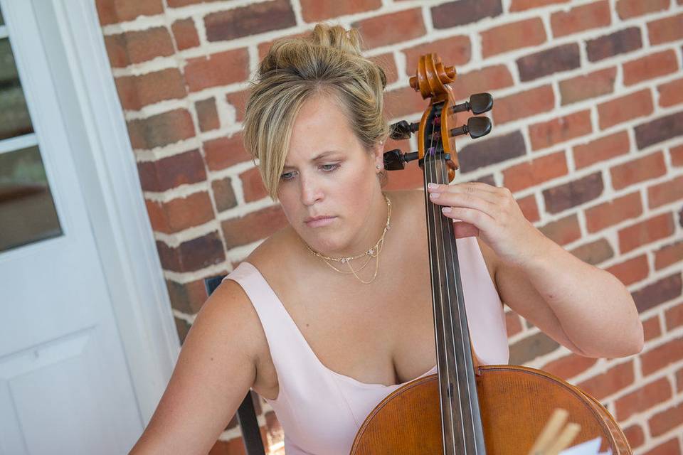 Cellist, Noelle Bryant