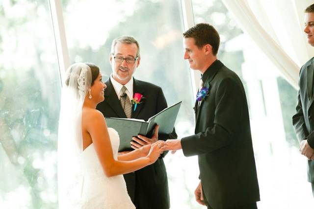 Swanweddings.love