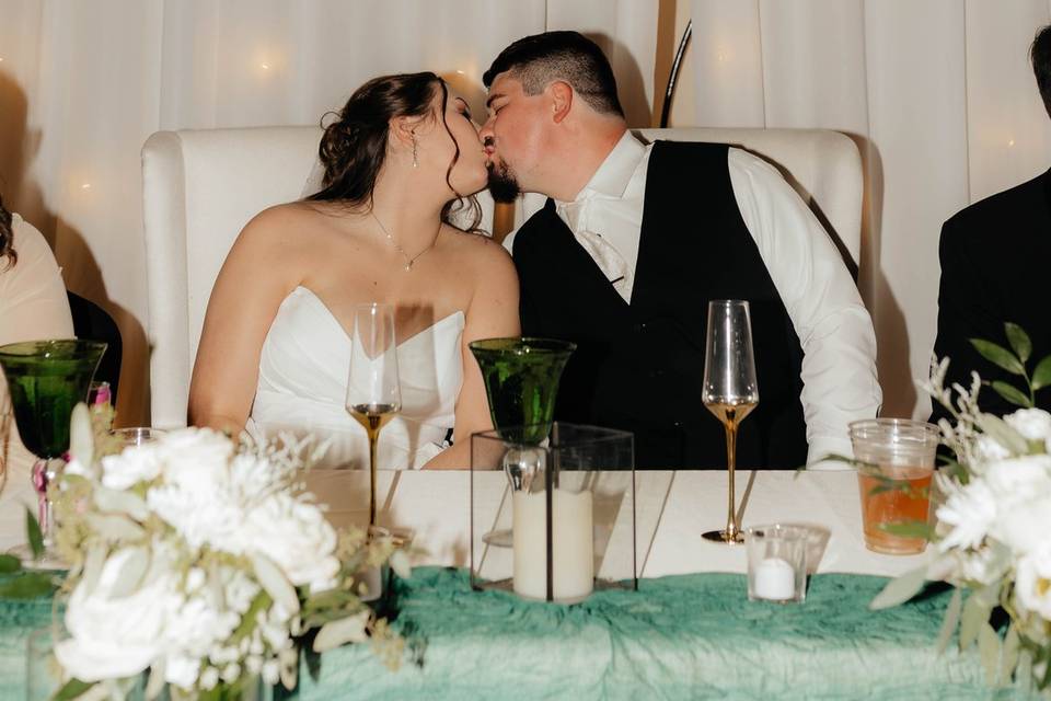 Sweetheart Table