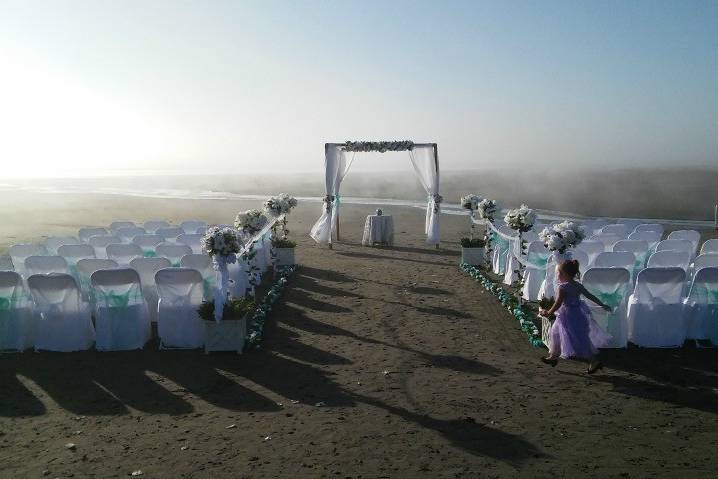 Weddings By The Sea