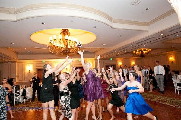 Bouquet toss