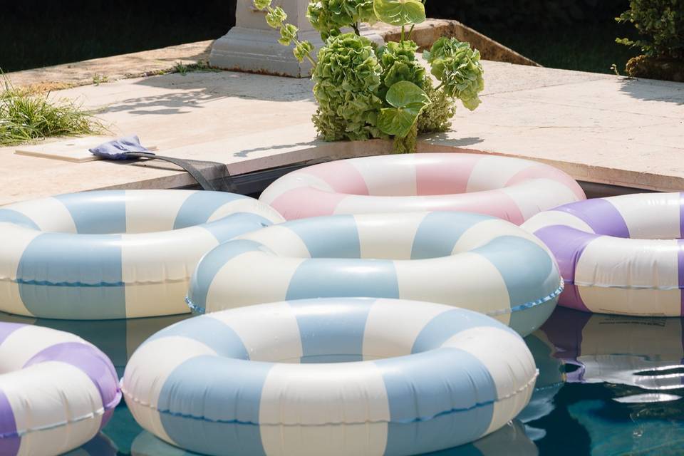 Welcome Pool Party